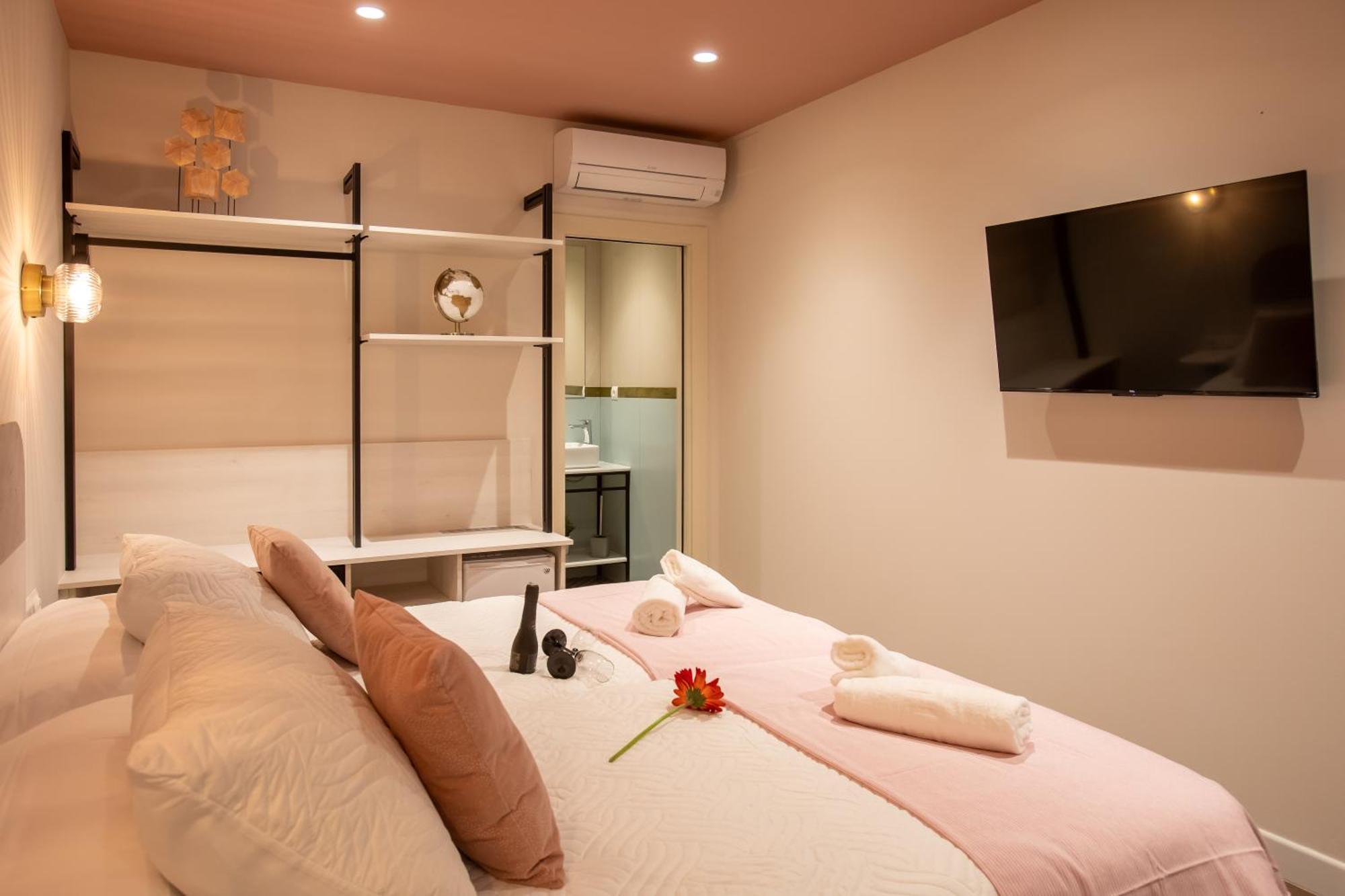 Boutique Rooms Playa Burriana Нерха Екстер'єр фото