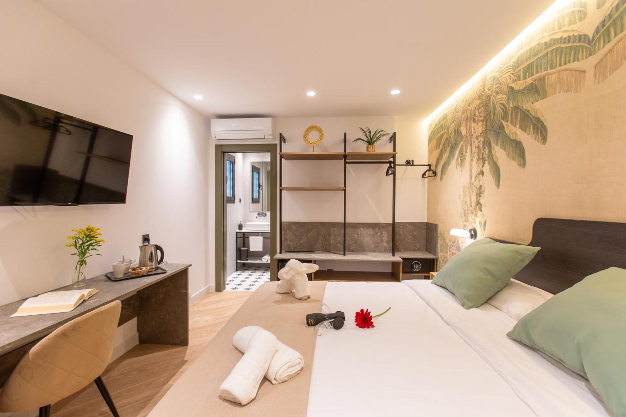 Boutique Rooms Playa Burriana Нерха Екстер'єр фото