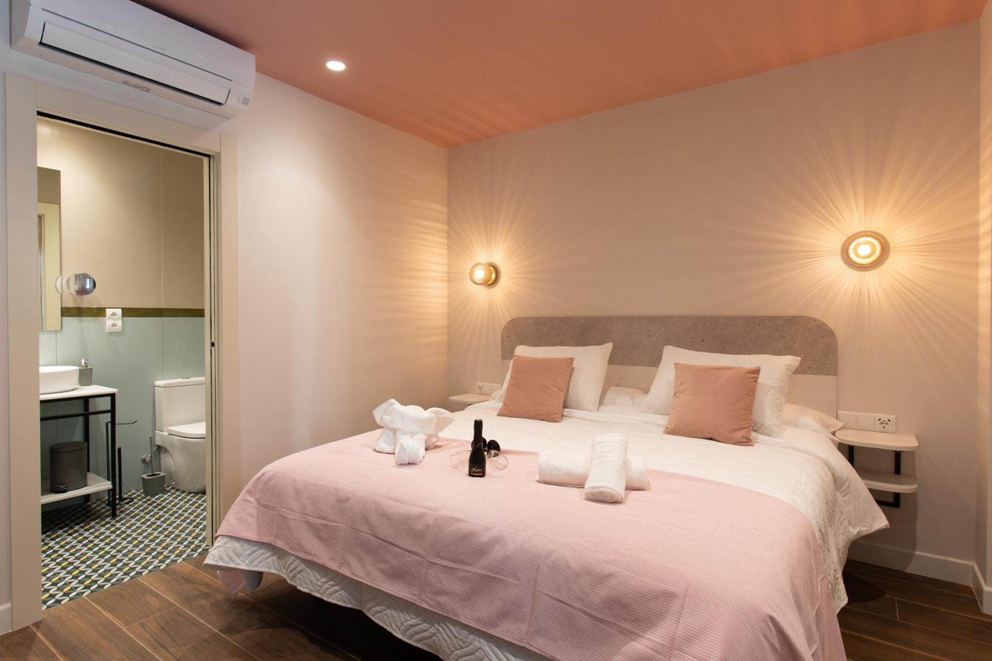 Boutique Rooms Playa Burriana Нерха Екстер'єр фото